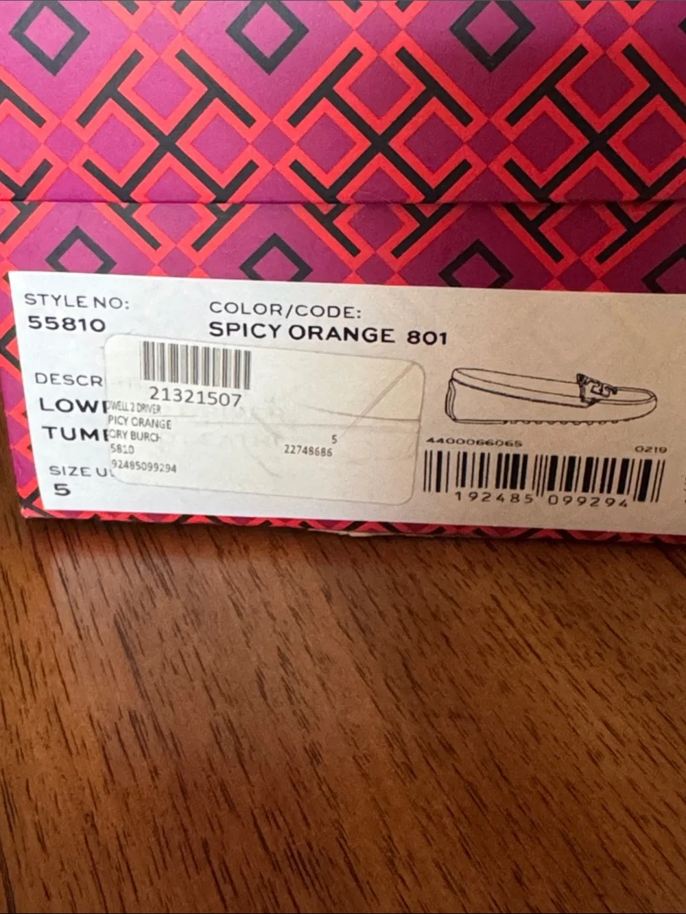 Tory Burch Coral Leather Driving Loafers New in Box
